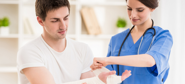 Certificate in Medical Dresser